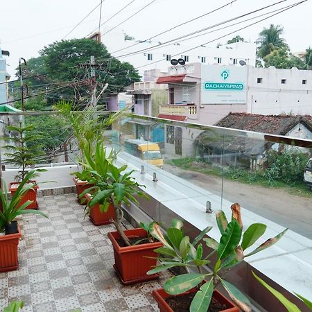 Hotel L. R Residency Kanchipuram Esterno foto