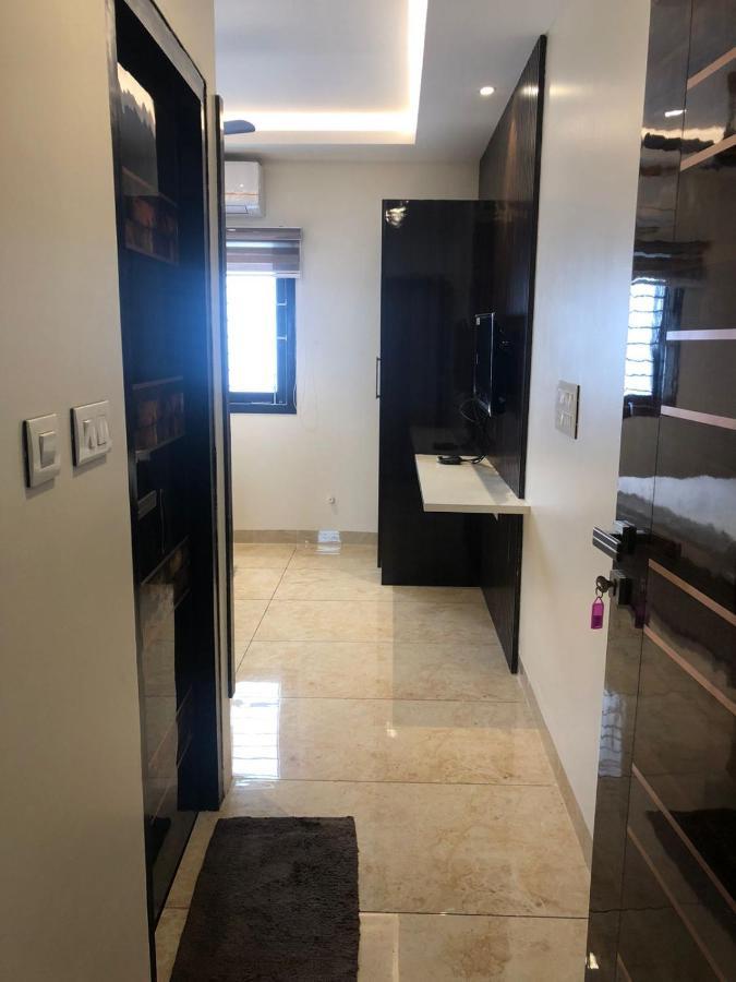 Hotel L. R Residency Kanchipuram Esterno foto