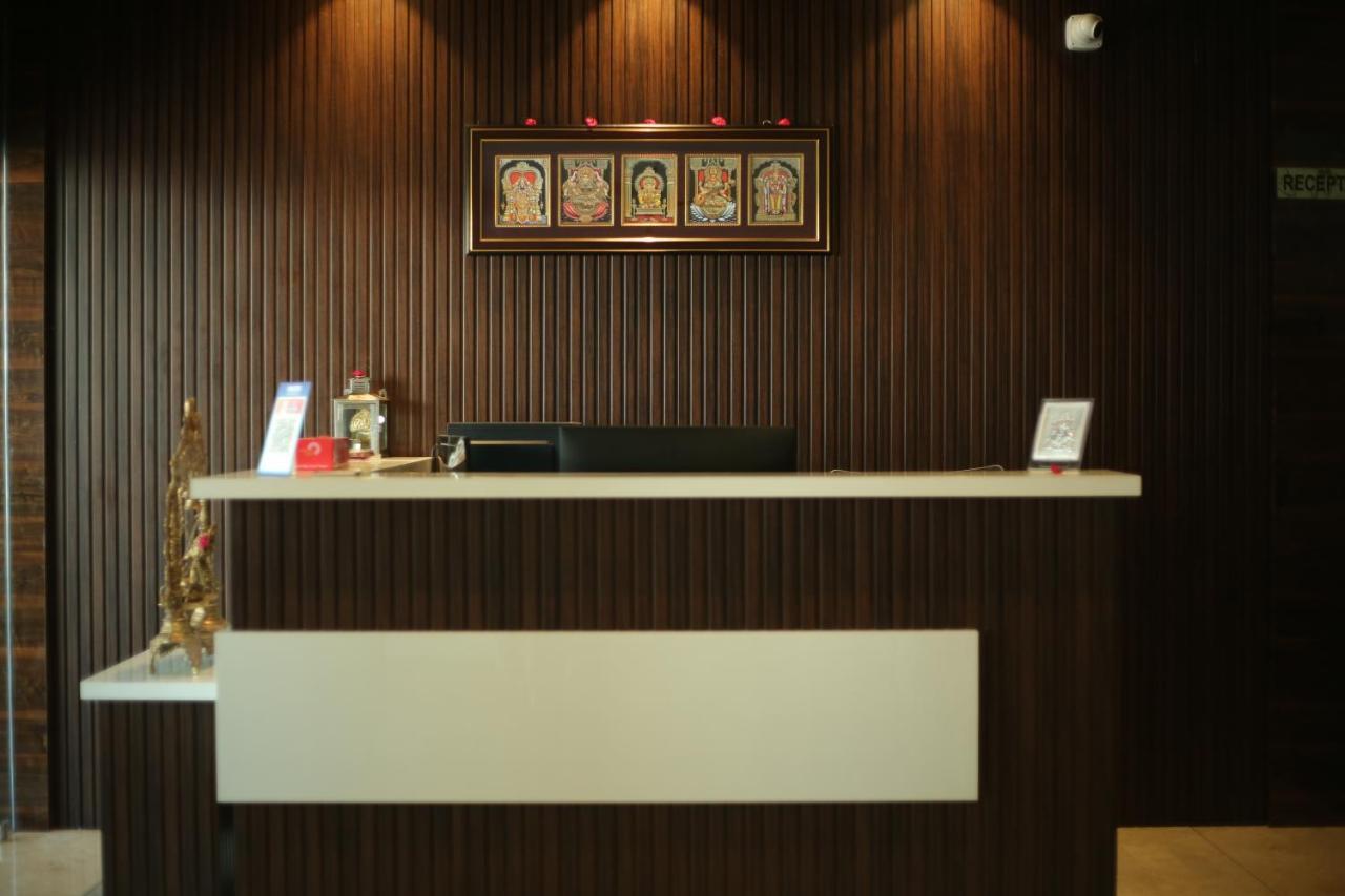 Hotel L. R Residency Kanchipuram Esterno foto