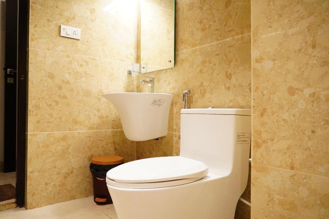 Hotel L. R Residency Kanchipuram Esterno foto