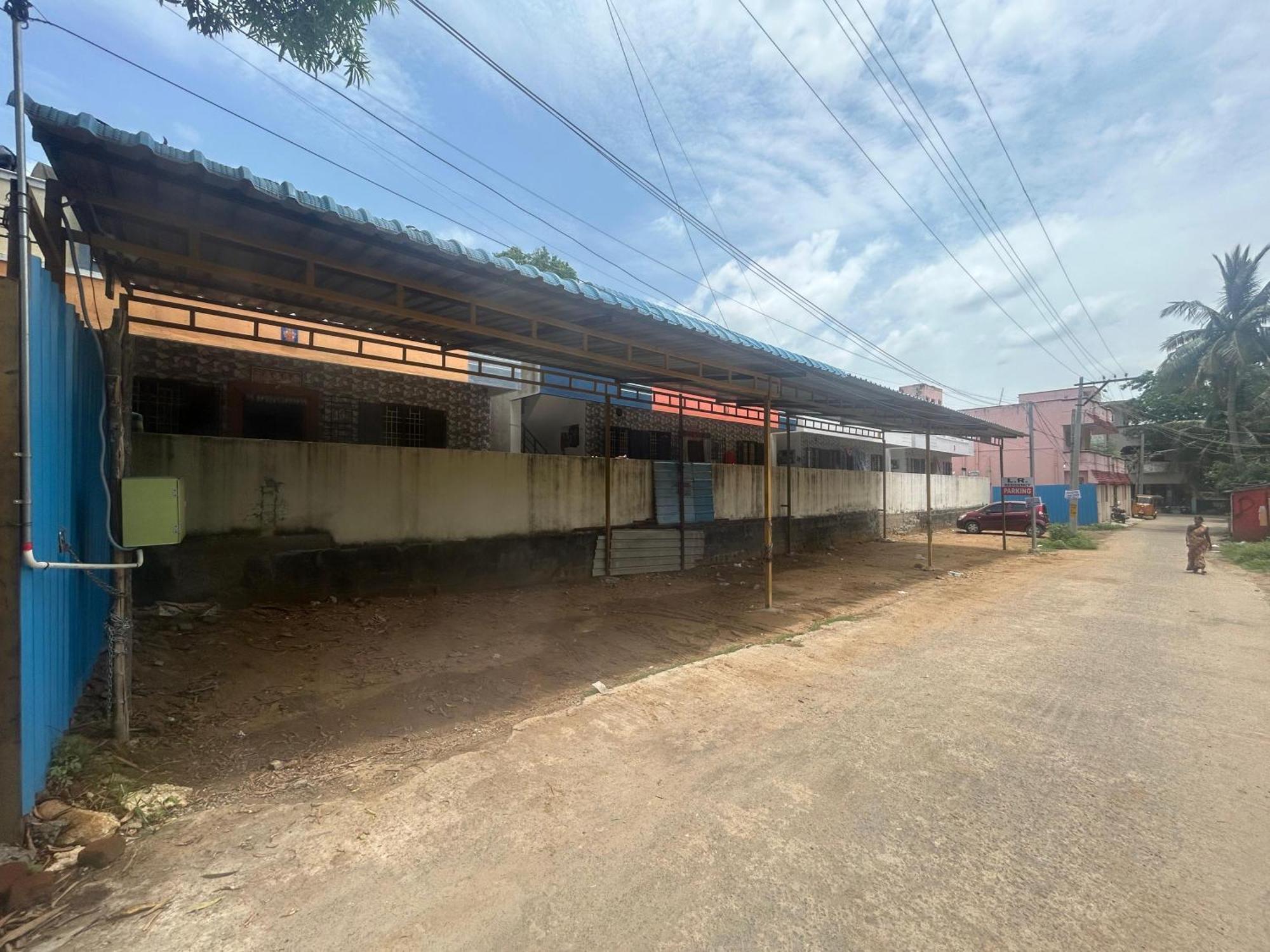 Hotel L. R Residency Kanchipuram Esterno foto